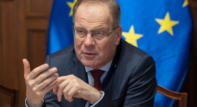 Navracsics Tibor nem érti, miért probléma, hogy mindenféle módon korlátozzák a betelepülést