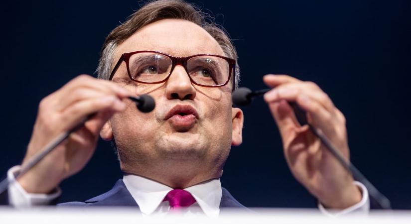 Kérvényezték a korábbi lengyel igazságügyi miniszter mentelmi jogának visszavonását