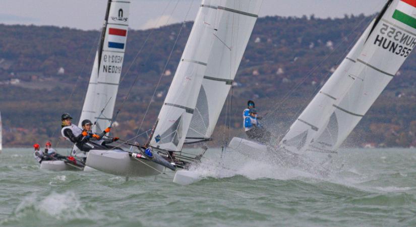 Magyar sikerek a balatonföldvári Nacra 15 Európa-bajnokságon!
