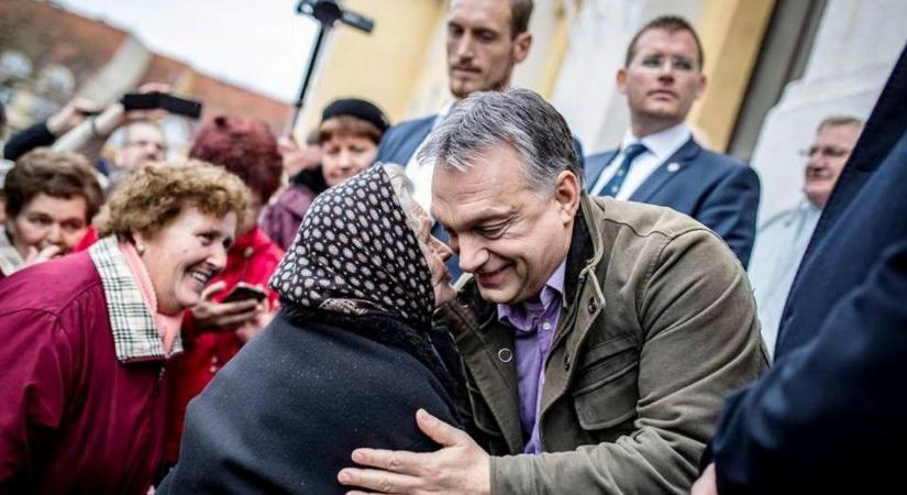 Orbán Viktor üzent a nyugdíjasoknak: „Amíg én itt vagyok, az idősek biztonságban érezhetik magukat!” (VIDEÓ)