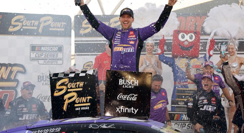 Óriási pofont kapott a bíróságtól a NASCAR