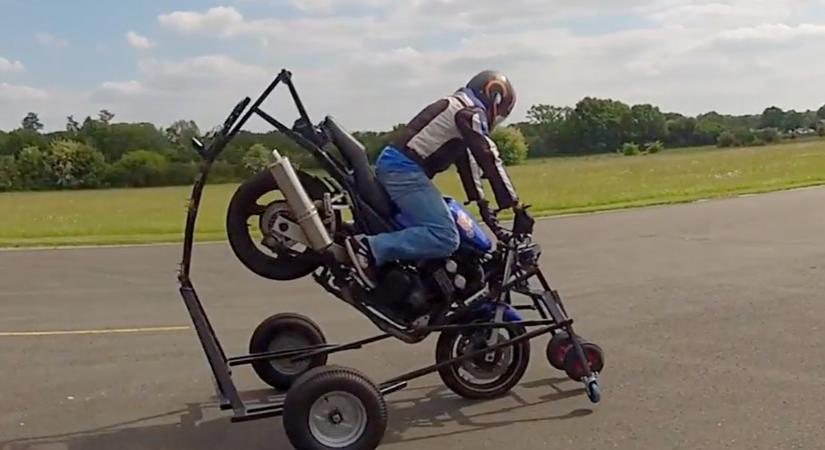 Ez kell, hogy megállj a motorral, de ne ess pofára