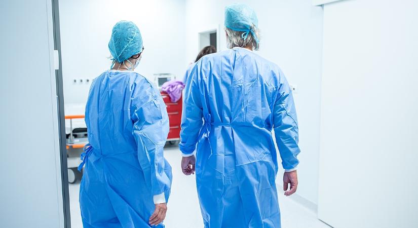 Őrület az egészségügyben – Csúnyán eladósodtak megint a kórházak