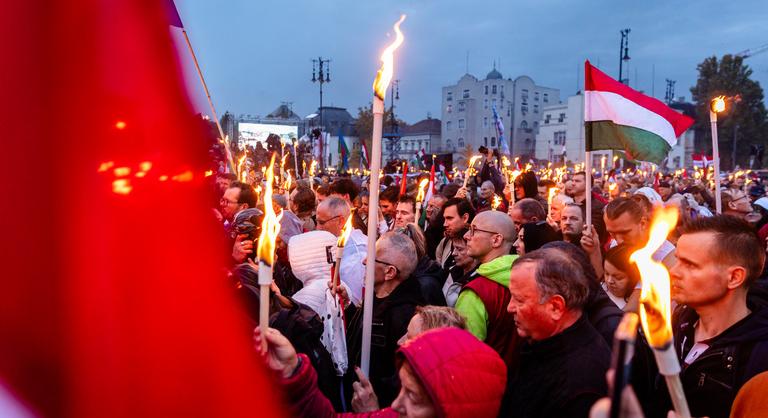 Túl a sértéseken: politikai tétje lett a Tisza–Mi Hazánk-konfliktusnak