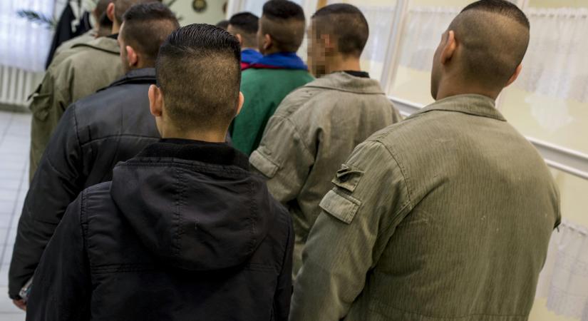 Liblingek, kápórendszer és otthon dolgoztatott kollégák – így vezette Juhász Péter Pál a Szőlő utcai javítóintézetet