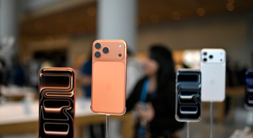 iPhone 20-nak fogják hívni az iPhone 19-et