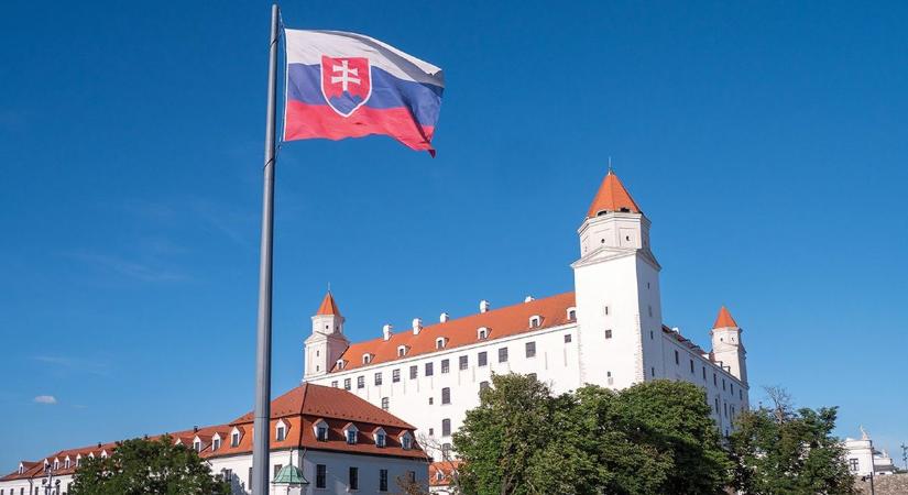 Világszám! Sebességkorlátozást vezettek be a gyalogosokra Szlovákiában