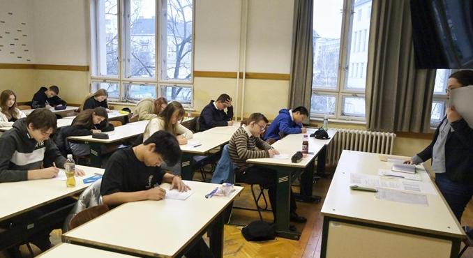 Mutatjuk, átlagosan hány pontot értek el a diákok a 2025-ös központi írásbelin
