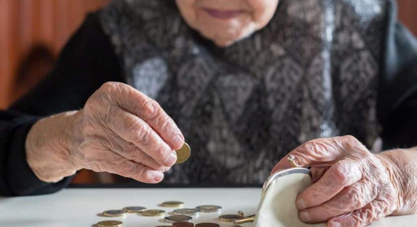 Több 10 ezer forint plusz pénzt hagysz veszni? Mutatom, melyik 5 támogatás járhat neked most azonnal nyugdíjasként