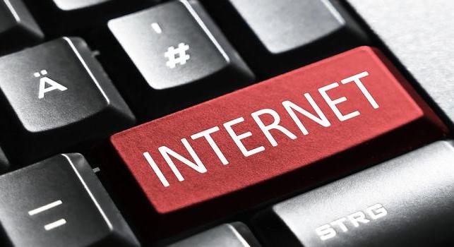 Éjjel megint ágynak esett kicsit az internet, de reggelre kiheverte