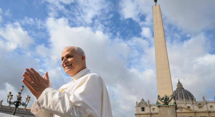 Apostoli útra indul XIV. Leó pápa – Íme a részletes programterv a Kék Mecsettől a bejrúti kikötőig!