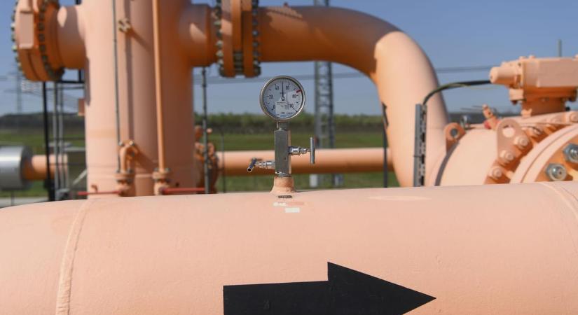 Az ukrajnai invázió költségvetésének tizedét állhatta eddig Magyarország az orosz energia vásárlásával