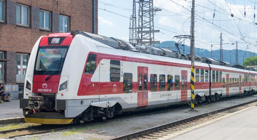 Gyakran vonatozol? Mostantól a postán is lehet vonatjegyet venni