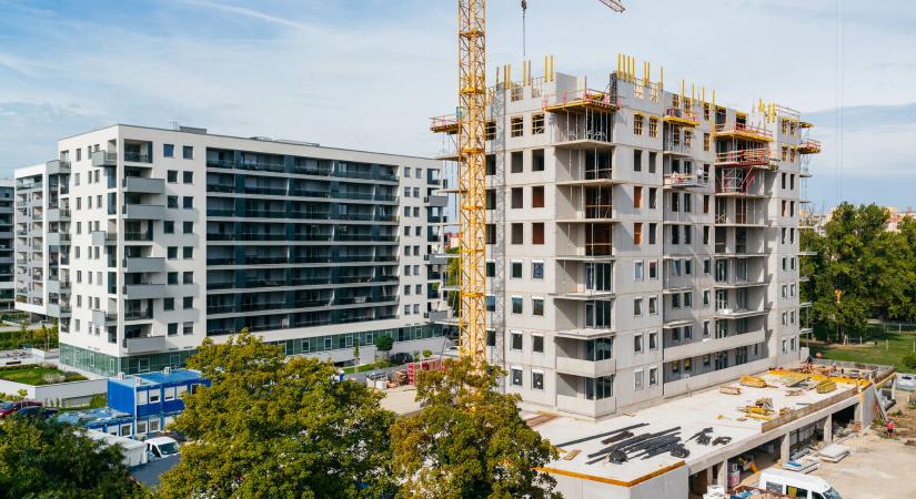 162 lakás épül a Campus Sétány újabb két tízemeletes lakóházában Székesfehérváron