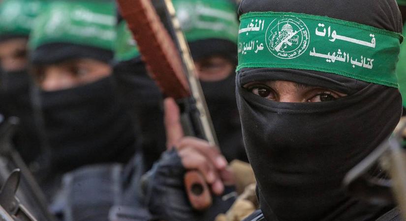 Botrány Kairóban: kidobták a Hamász iszlamista terroristáit az ötcsillagos szállodából a brit oknyomozó-leleplezés után