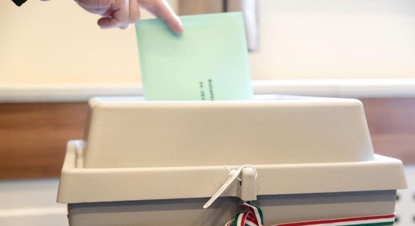 Közel egymillió magyar érintett: fontos levél érkezik, a 2026-os választás múlhat ezen