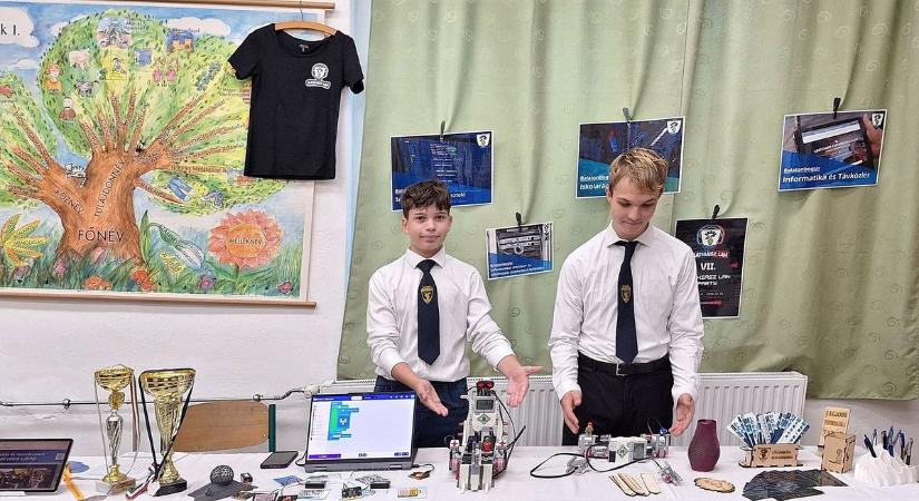 Somogyi gyerekek is robotolhatnak pályázati pénzből