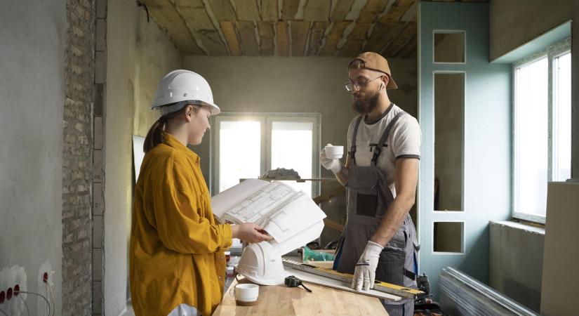 A következő hónapokban a fejlesztők országszerte további több mint 25 ezer új lakás megépítését kezdhetik el