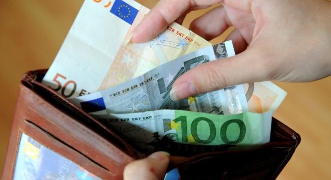 Jövőre 3,7%-kal valorizálják a nyugdíjakat