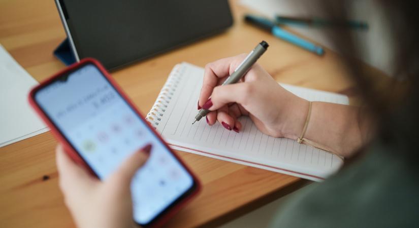 Ez a matekpélda megosztotta az internetet – szerinted mennyi a megoldás?