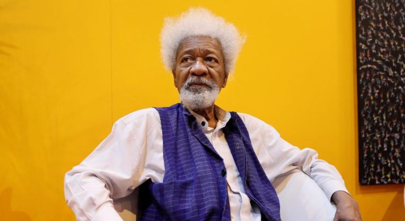 Kitiltották az Egyesült Államokból a Trump-kritikus Nobel-díjas írót