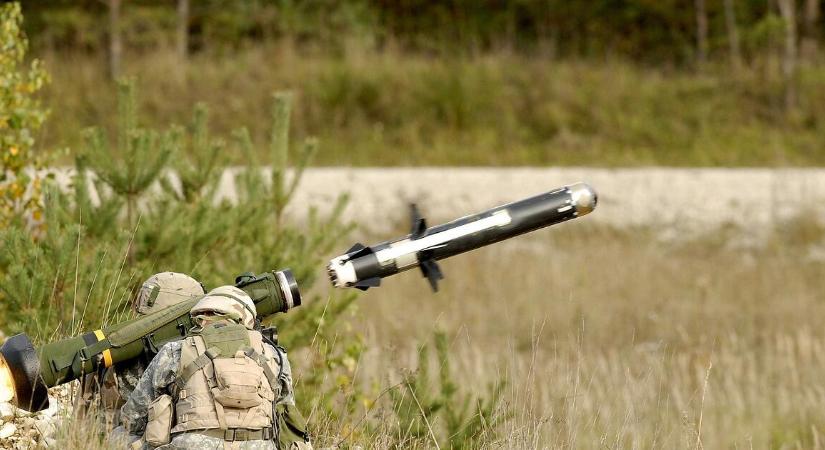 A lengyel hadiiparnak jót tett az ukrajnai háború, majd megtízszerezte exportját