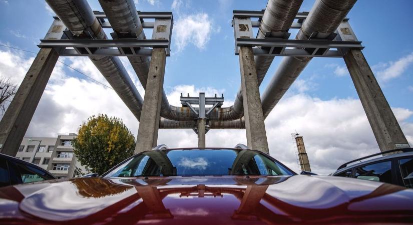 Elkapkodták a cégek a távhőtámogatást, a lakossági program még tart – fontos részletet árult el a szaktárca