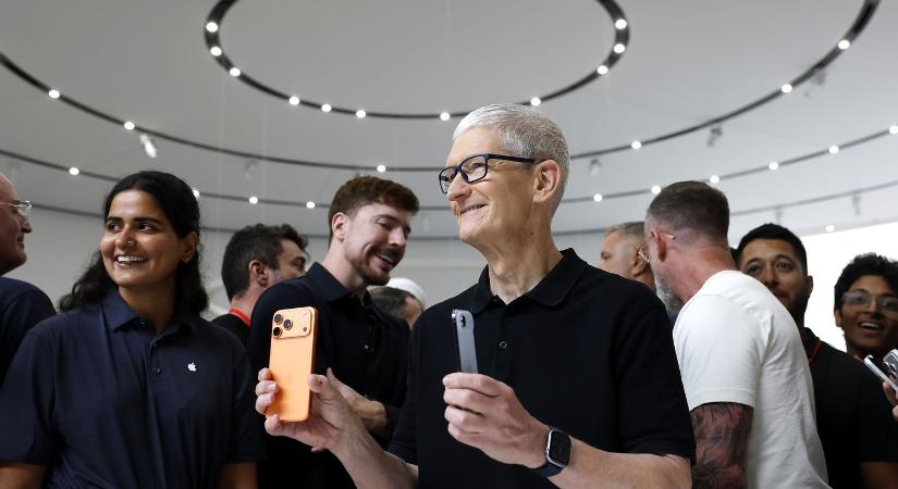 Felért az Apple a négybilliós klubba
