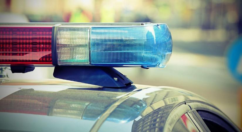 Autóalkatrészek között lapult a "füst": lebukott a kreatív csempész