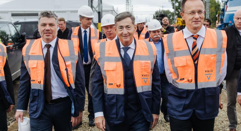 Mészároséknak nem tetszett a 10 százalékos nyereségarány, ezért támadtak meg egy közbeszerzést