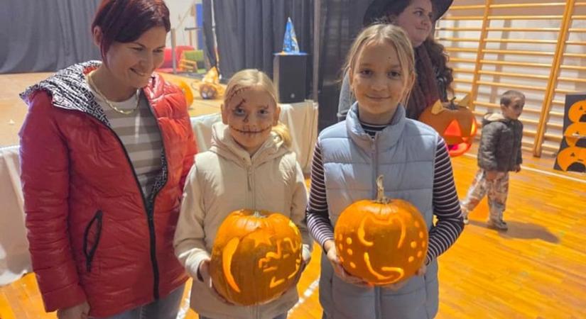 Kiszaladt a vér annak az arcából, aki belépett a tiszaderzsi sportcsarnokba