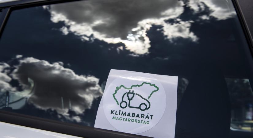 A Zalazone veszi át a korábbi villanyautós pályázatok kezelését