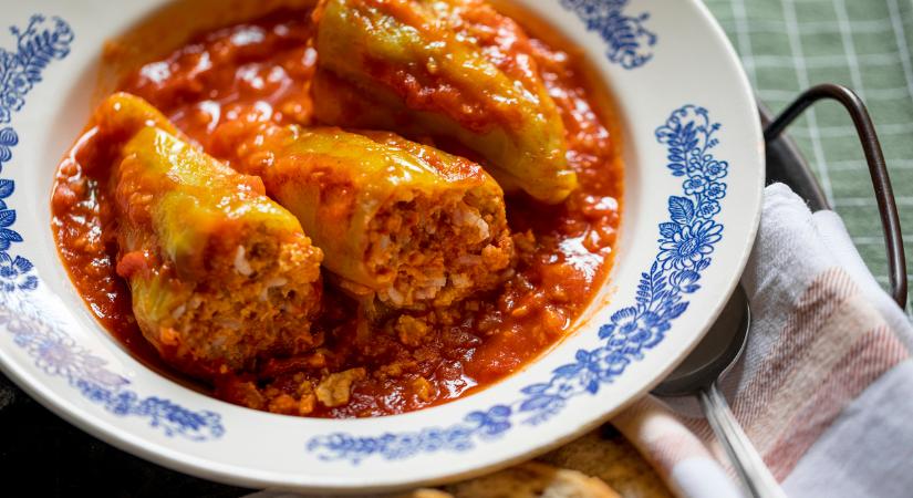 A hagyományos erdélyi töltöttpaprika receptje: Azonnal megkívánod!
