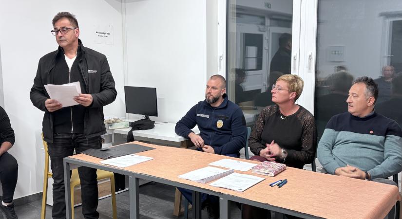 Sikeres lakossági fórumot tartott a Cigány Nemzetiségi Önkormányzat