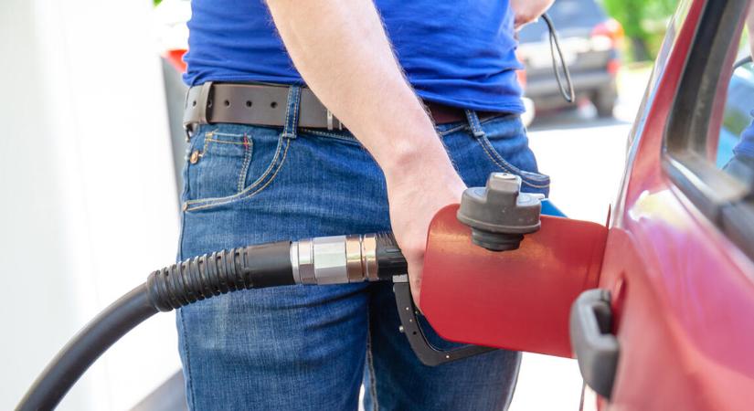 Megint hátborzongató számokkal találhatja magát szemben a benzinkutakon