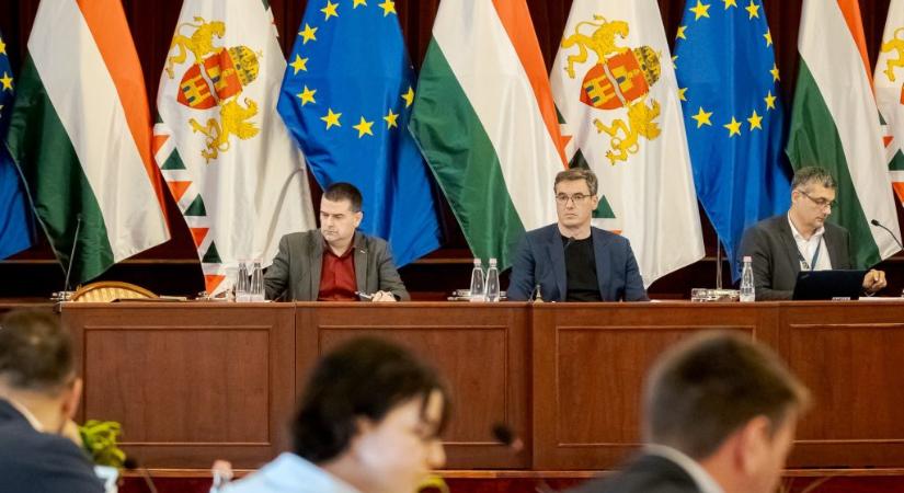 Veszélyben a Sziget – a fesztivál megmentéséről vitáznak a fővárosi közgyűlésben, de távolinak tűnik a megállapodás