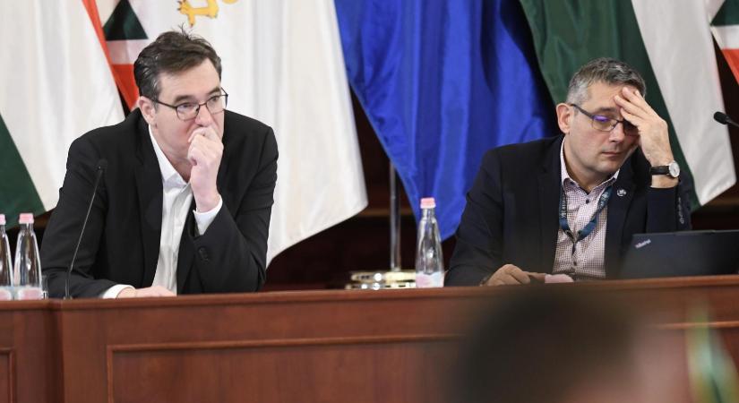 A Sziget Fesztivál megmentésének újabb kísérletével és taxis bekiabálássokkal vette kezdetét a Fővárosi Közgyűlés