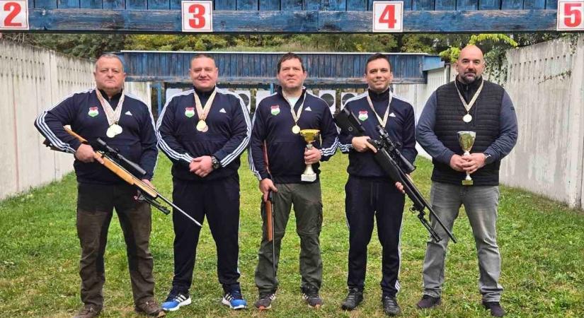 Győri éremeső Ajkán