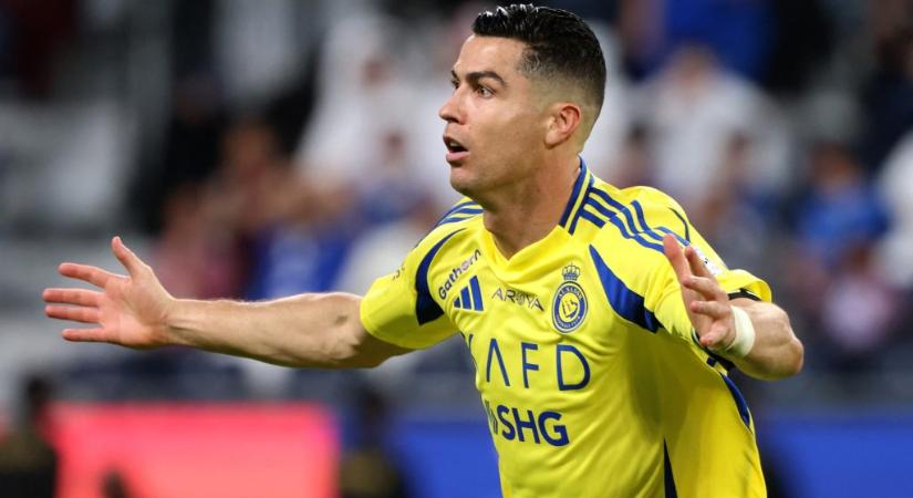 Vírusként terjed, ahogy Cristiano Ronaldo magában mormog