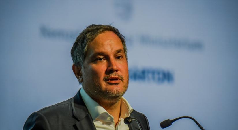 Akár már jövőre jöhet részlet a 14. havi nyugdíjból