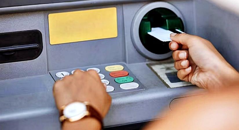 Figyelmeztetést adott ki a rendőrség – Mindenkit érint ATM használat előtt