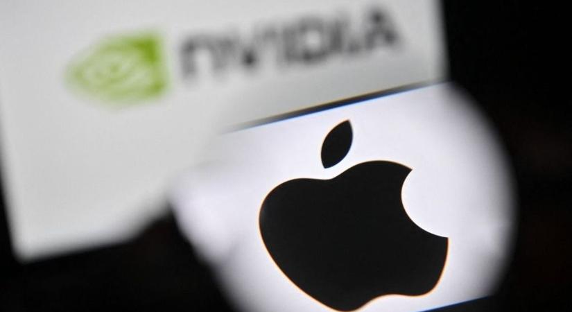 Történelmet írt az Apple, bekerült egy szűk elitklubba