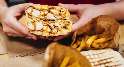 Ez a legtrendibb street food most Budapesten – Teszteltük a Leon French Tacost