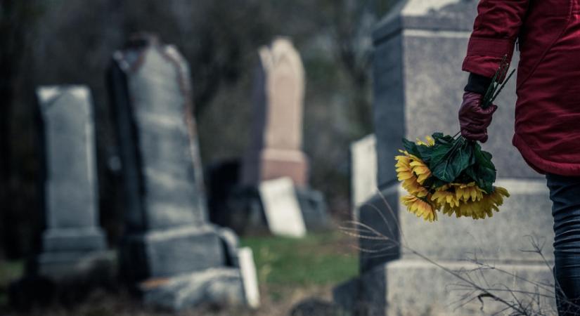 Így változik meg a budapesti temetők nyitvatartása az előttünk álló hétvégén