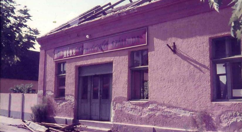 Ebbe a dél-somogyi vendéglőbe a "melegágyi kertészetben" dolgozó hölgyekért is mentek