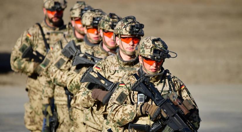 Kis-Benedek József a német haderőfejlesztésről: az oroszoktól való félelem is generálhatta a korszakos irányváltást