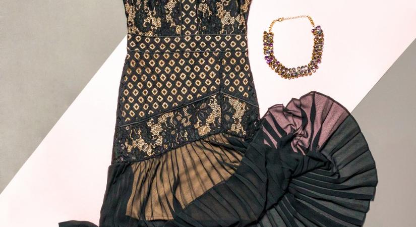 A „dark romance” trend az ősz legizgalmasabb stílusa. Így hordd