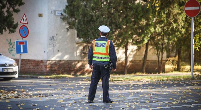 Figyelmeztetnek a vasi rendőrök, erre figyelj Halottak napján!