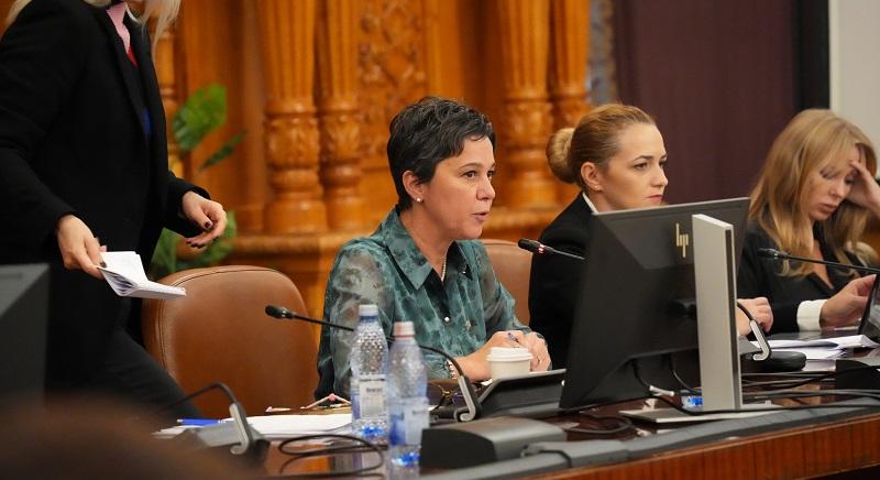 Csép Andrea: A nők biztonsága nem alku tárgya – Törvénytervezet a nőgyilkosságok megelőzésére (VIDEÓ)