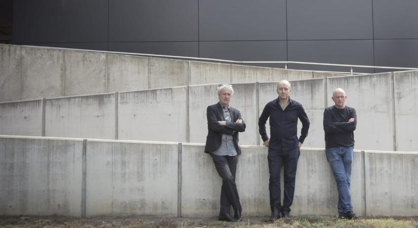 „Egyszerűen csak hagyjuk, hogy a zene írja önmagát” – The Necks-interjú